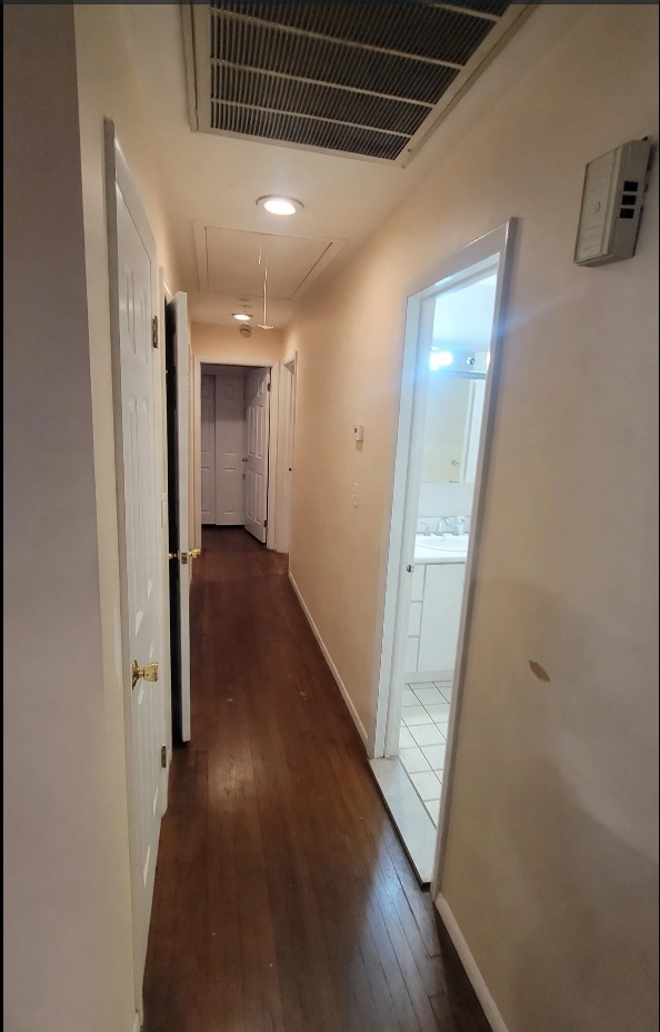 Photo 11 of 20